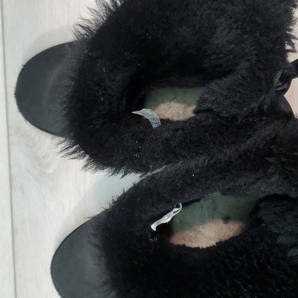 Ugg Australia Women 3280Y Classic Bailey Bow Boots shoes sz 5 - Picture 11 of 13